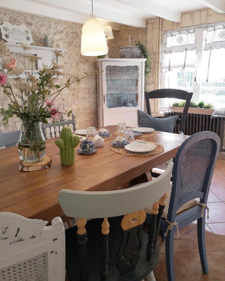 Bed and Breakfast Aux Champes Saussignac Exterior foto